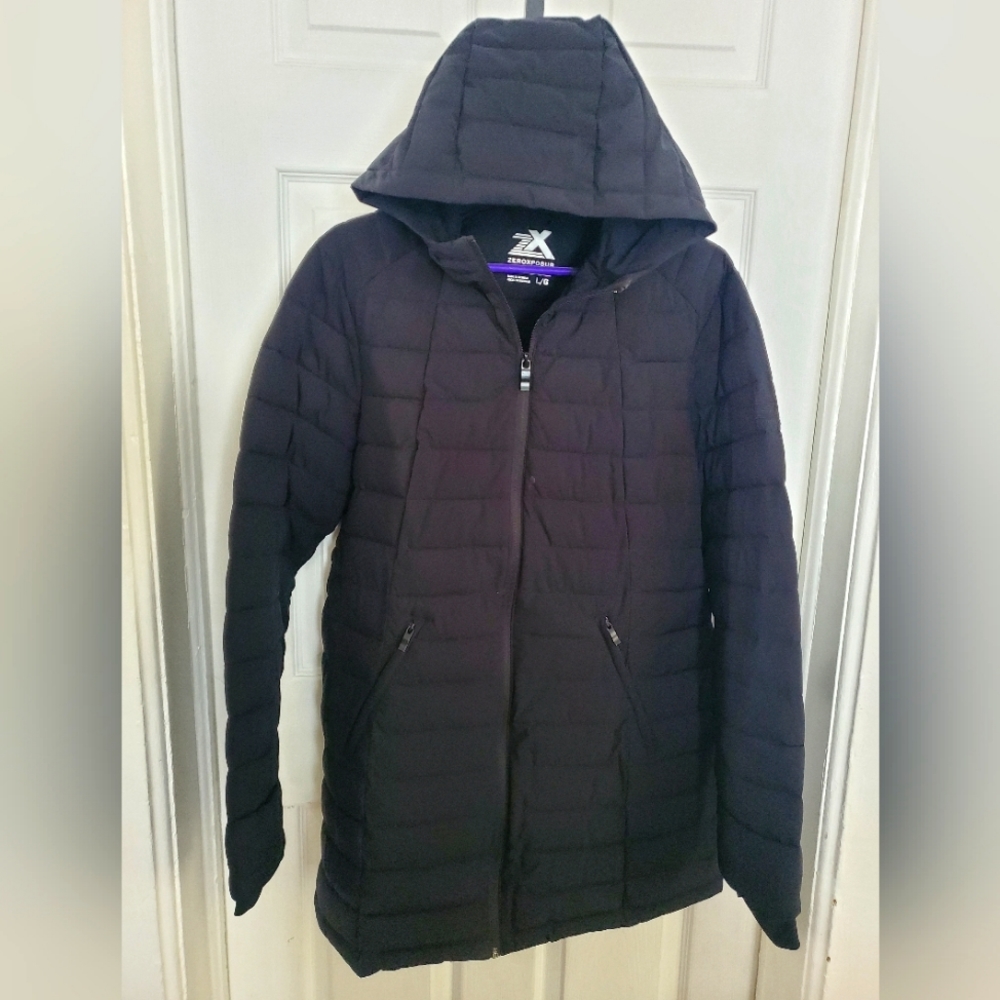 ZeroXposur Lightweight Packable Jacket Size Large